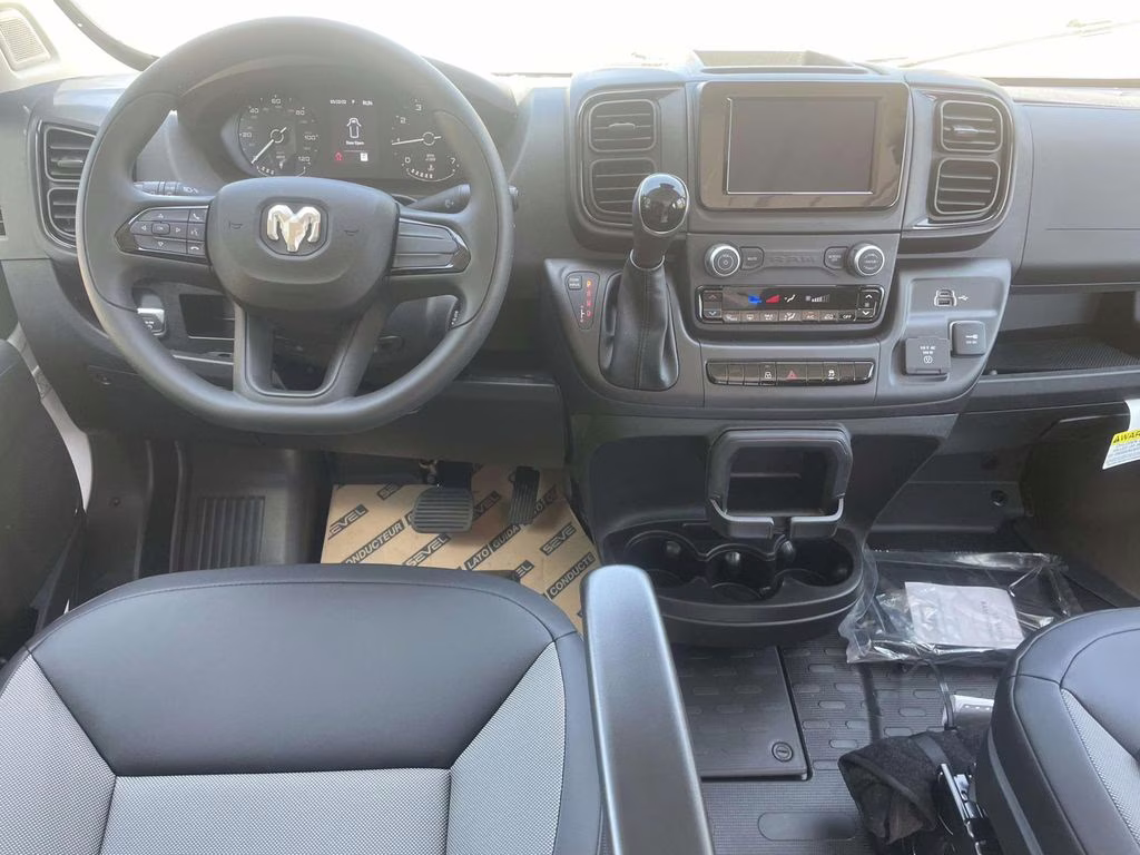 2026 Bright White Clearcoat Ram ProMaster 1500 Low Roof FWD Van