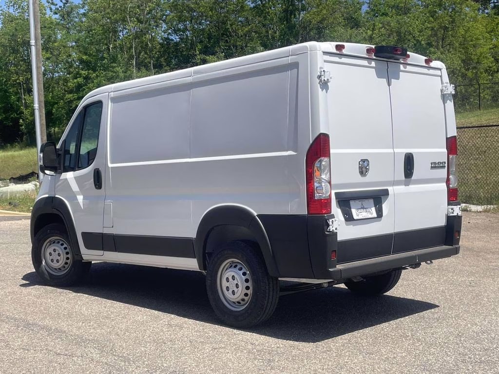 2026 Bright White Clearcoat Ram ProMaster 1500 Low Roof FWD Van