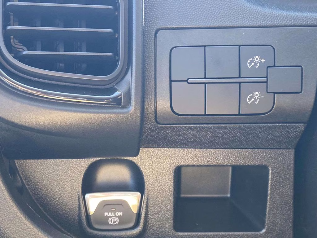 2026 Bright White Clearcoat Ram ProMaster 1500 Low Roof FWD Van