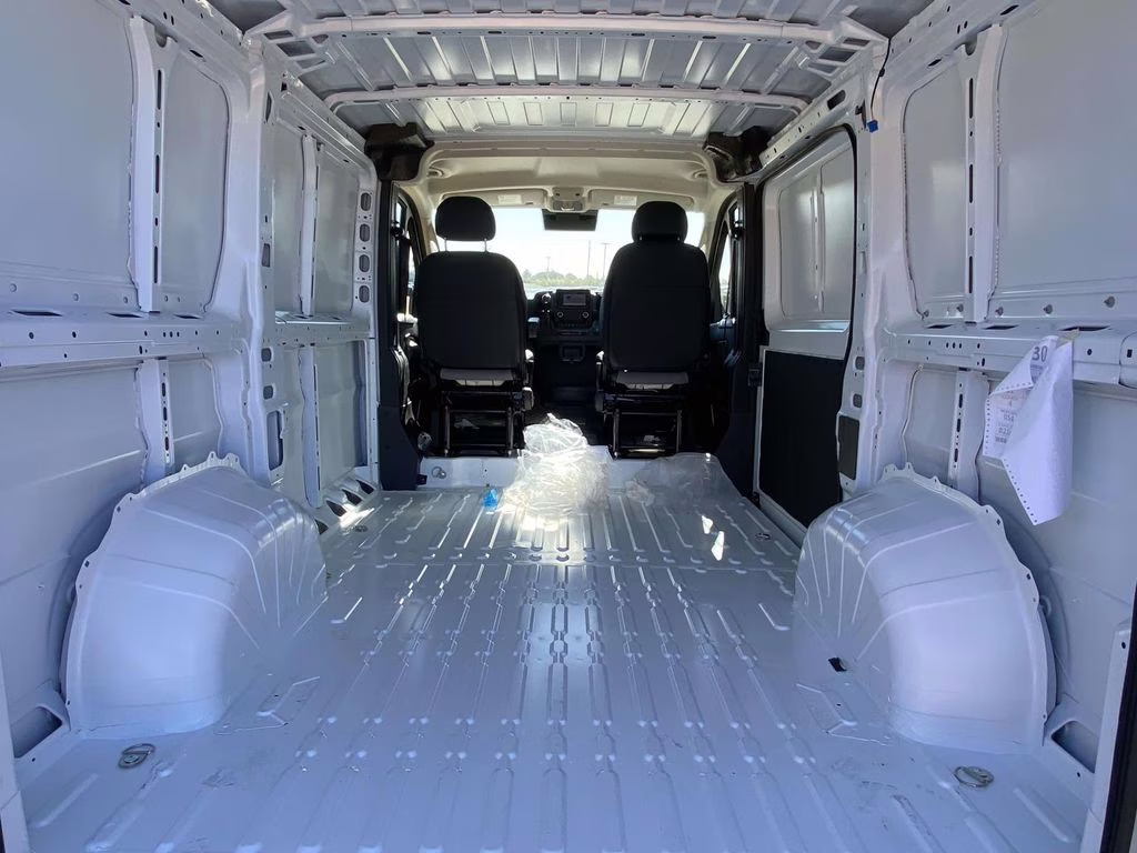 2026 Bright White Clearcoat Ram ProMaster 1500 Low Roof FWD Van