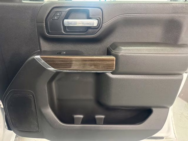 2020 Summit White Chevrolet Silverado 2500HD LT 4X4 Truck