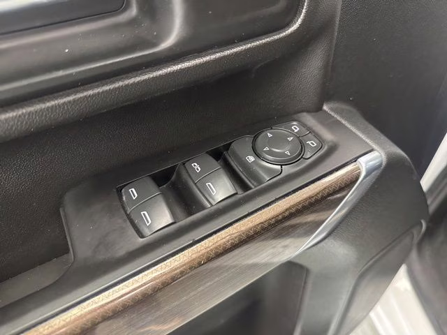 2020 Summit White Chevrolet Silverado 2500HD LT 4X4 Truck