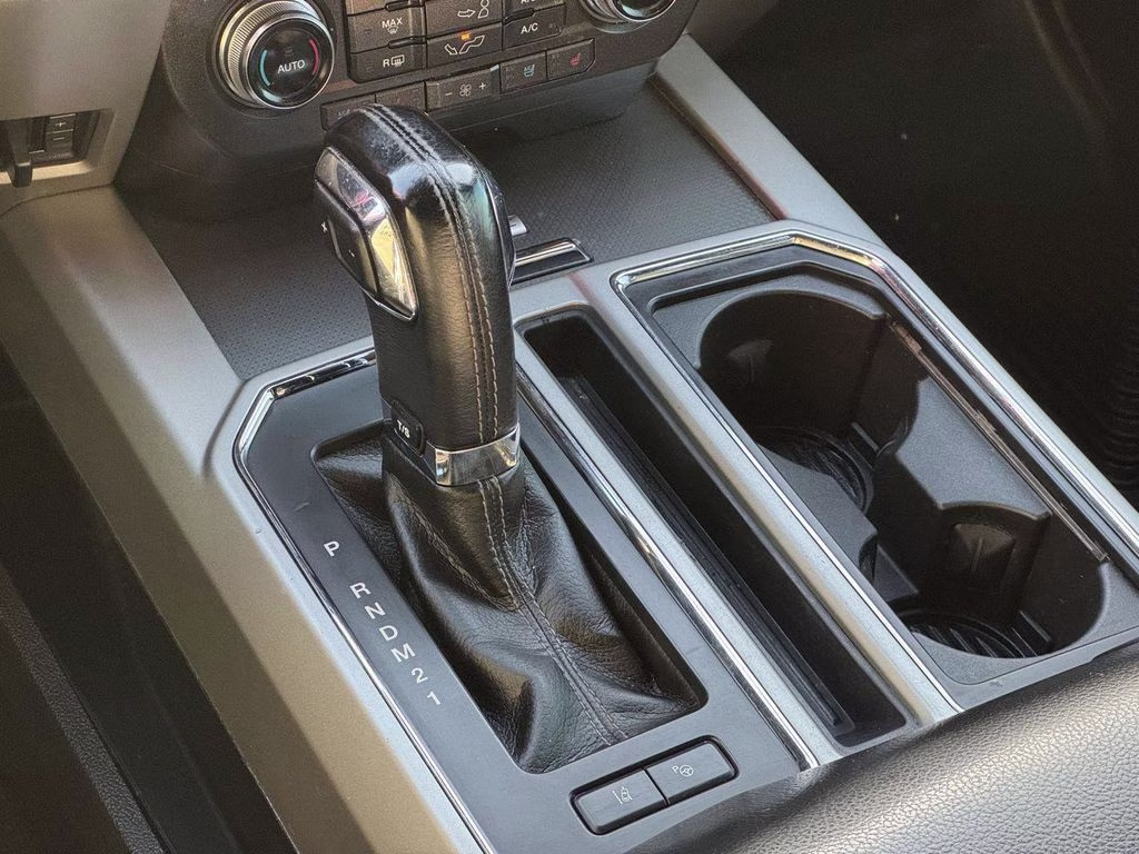 2015 Black Ford F-150 XLT 4X4 Truck