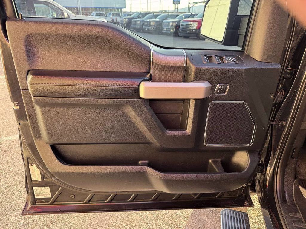 2015 Black Ford F-150 XLT 4X4 Truck