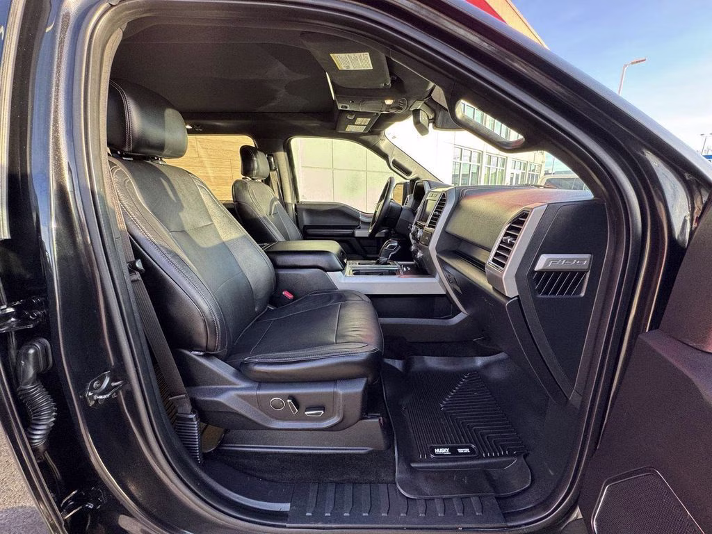 2015 Black Ford F-150 XLT 4X4 Truck