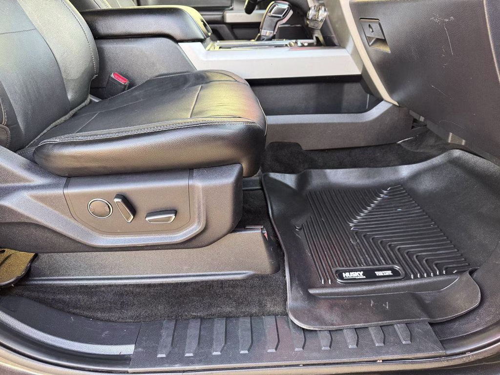 2015 Black Ford F-150 XLT 4X4 Truck