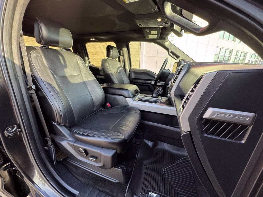 2015 Black Ford F-150 XLT 4X4 Truck