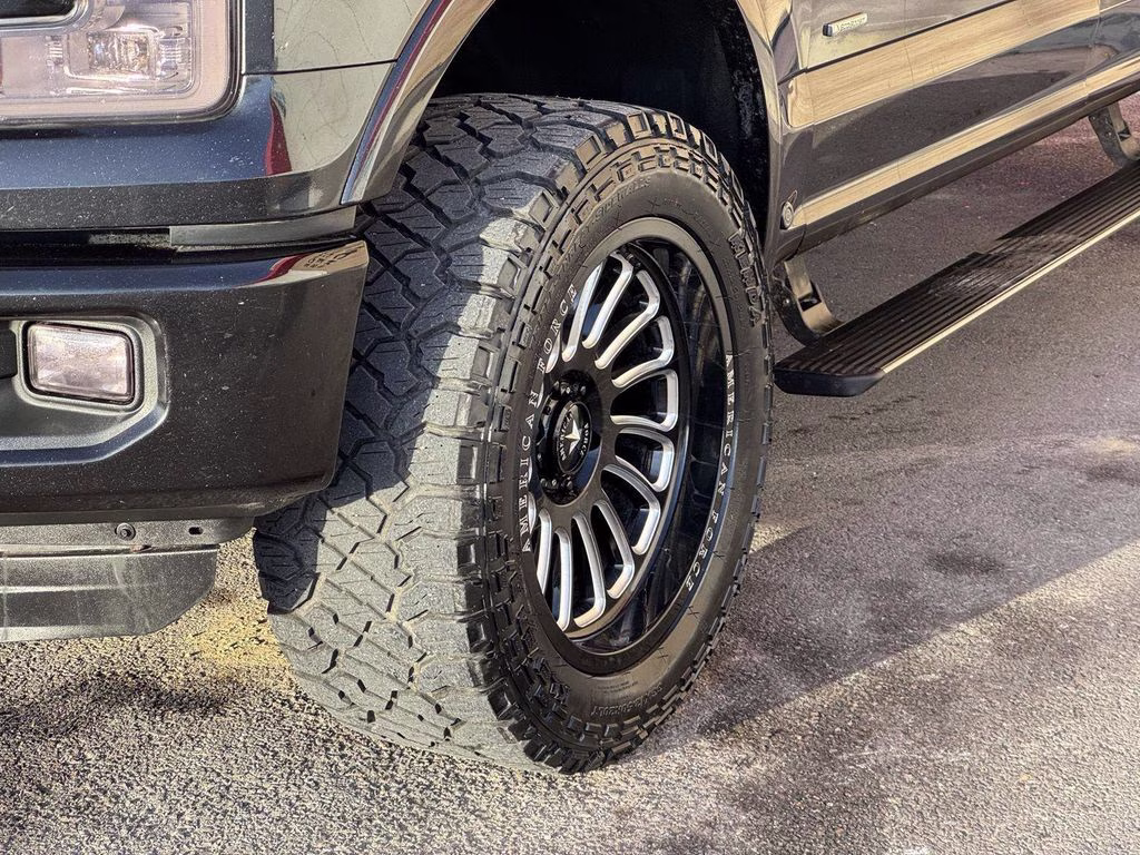 2015 Black Ford F-150 XLT 4X4 Truck