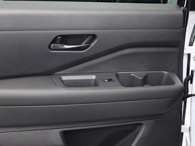 2026 Everest White Pearl Tricoat Nissan Pathfinder SV FWD SUV