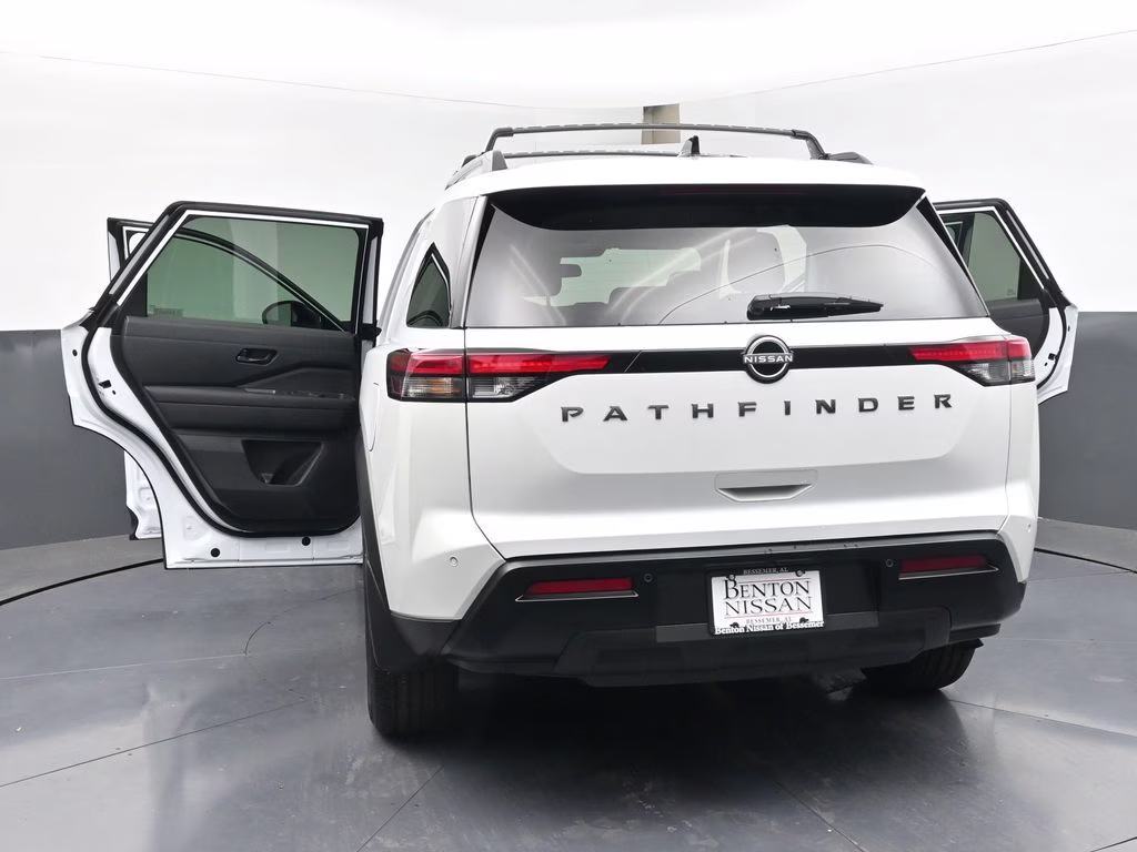2026 Everest White Pearl Tricoat Nissan Pathfinder SV FWD SUV