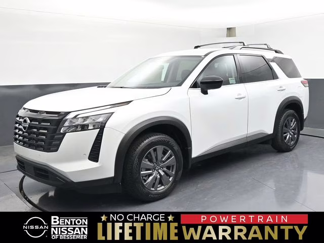 2026 Everest White Pearl Tricoat Nissan Pathfinder SV FWD SUV