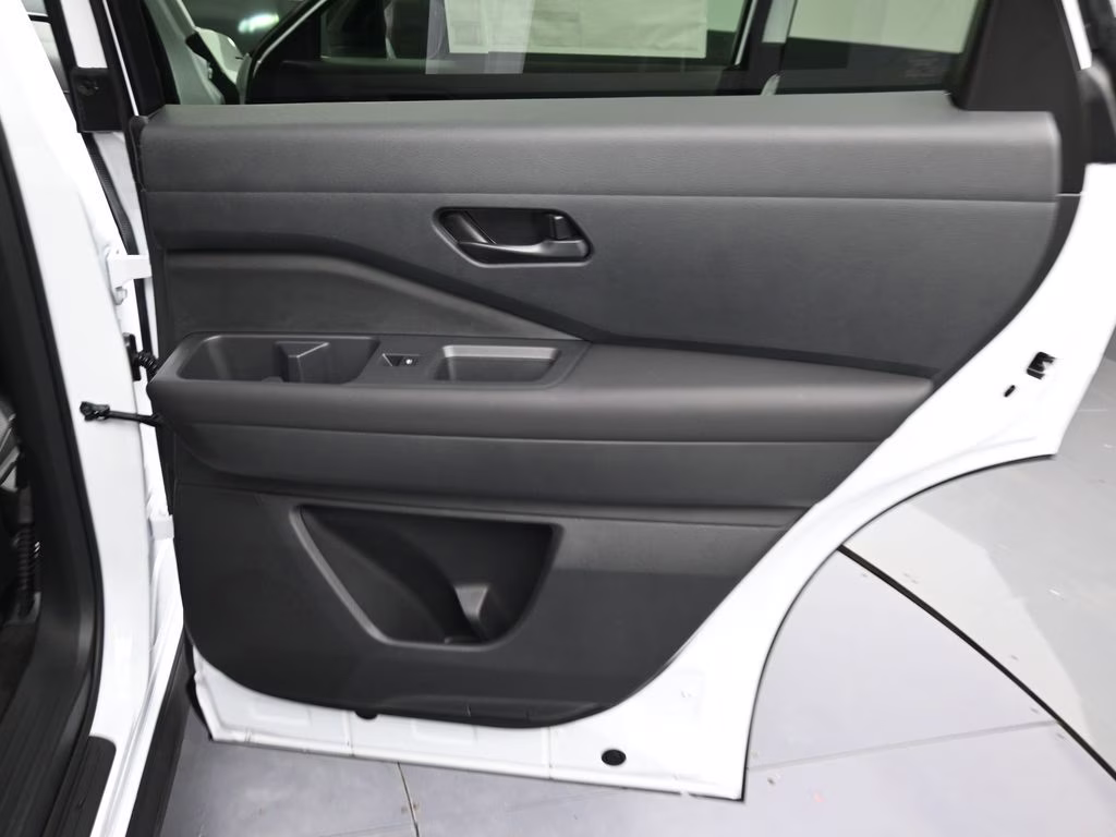 2026 Everest White Pearl Tricoat Nissan Pathfinder SV FWD SUV