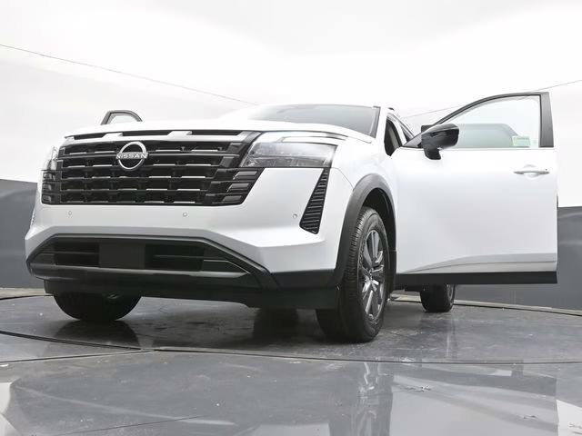 2026 Everest White Pearl Tricoat Nissan Pathfinder SV FWD SUV