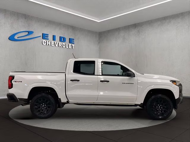 2026 Summit White Chevrolet Colorado Work Truck 4X4 Truck