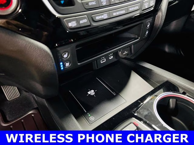 2026 Crystal Black Pearl Honda Ridgeline Black Edition AWD Truck