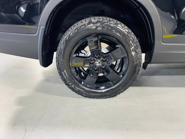 2026 Crystal Black Pearl Honda Ridgeline Black Edition AWD Truck
