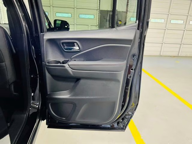 2026 Crystal Black Pearl Honda Ridgeline Black Edition AWD Truck