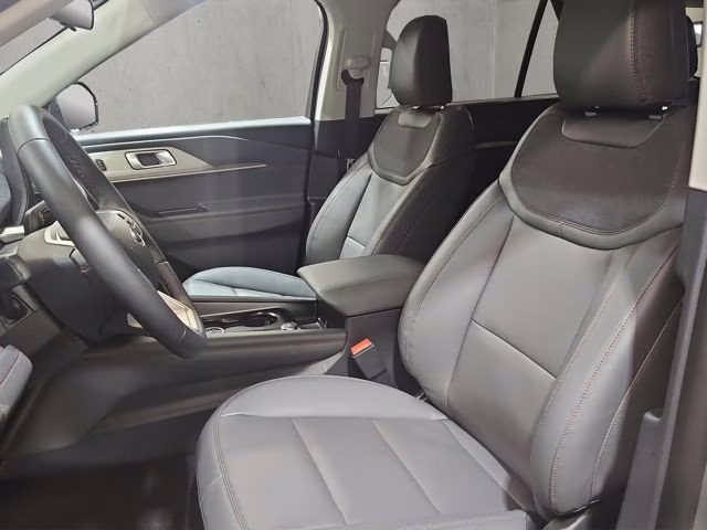 2026 Carbonized Gray Metallic Ford Explorer Active 4X4 SUV