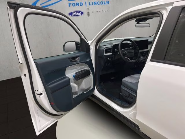 2026 Oxford White Ford Maverick XLT AWD Truck