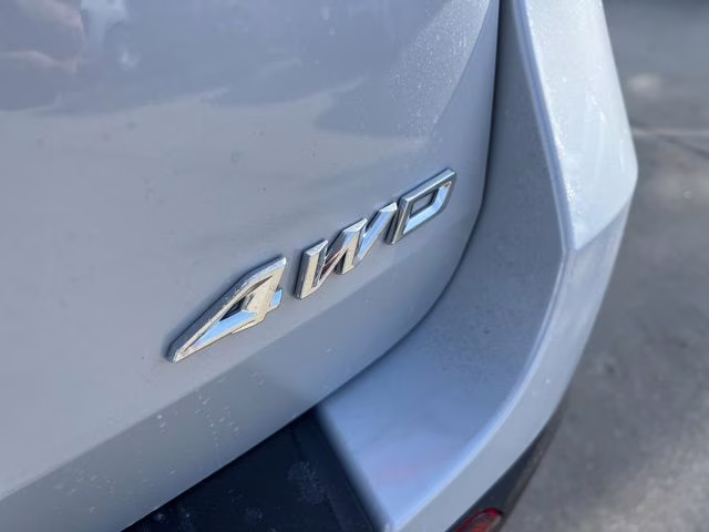 2026 Space White Metallic Ford Explorer ST-Line 4X4 SUV