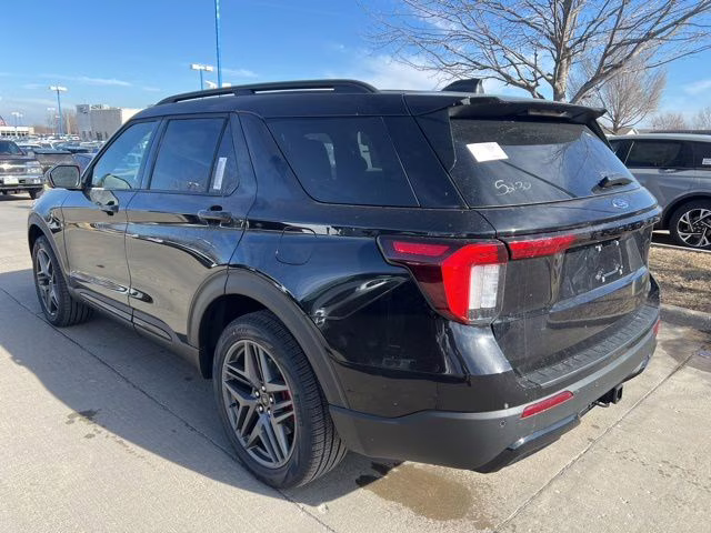 2026 Agate Black Metallic Ford Explorer ST-Line 4X4 SUV