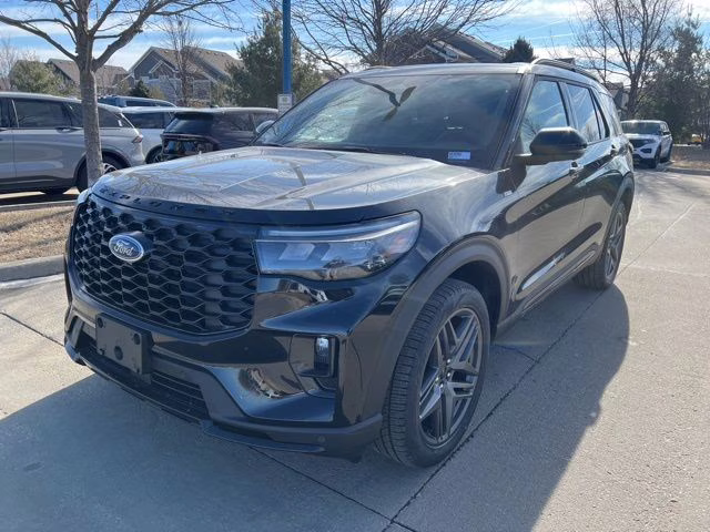 2026 Agate Black Metallic Ford Explorer ST-Line 4X4 SUV