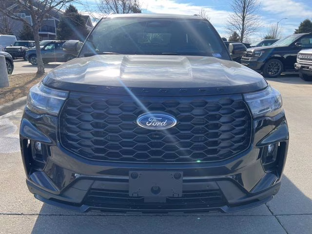 2026 Agate Black Metallic Ford Explorer ST-Line 4X4 SUV