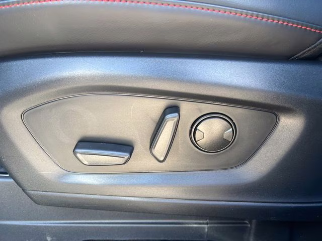 2026 Agate Black Metallic Ford Explorer ST-Line 4X4 SUV