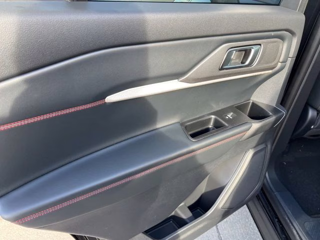 2026 Agate Black Metallic Ford Explorer ST-Line 4X4 SUV