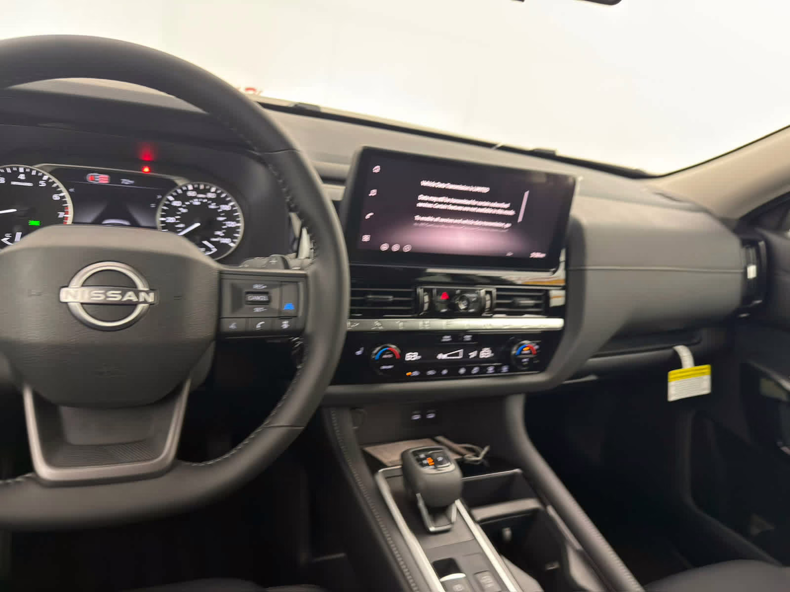 2026 KAD/GUN METALL Nissan Pathfinder SV 4X4 SUV