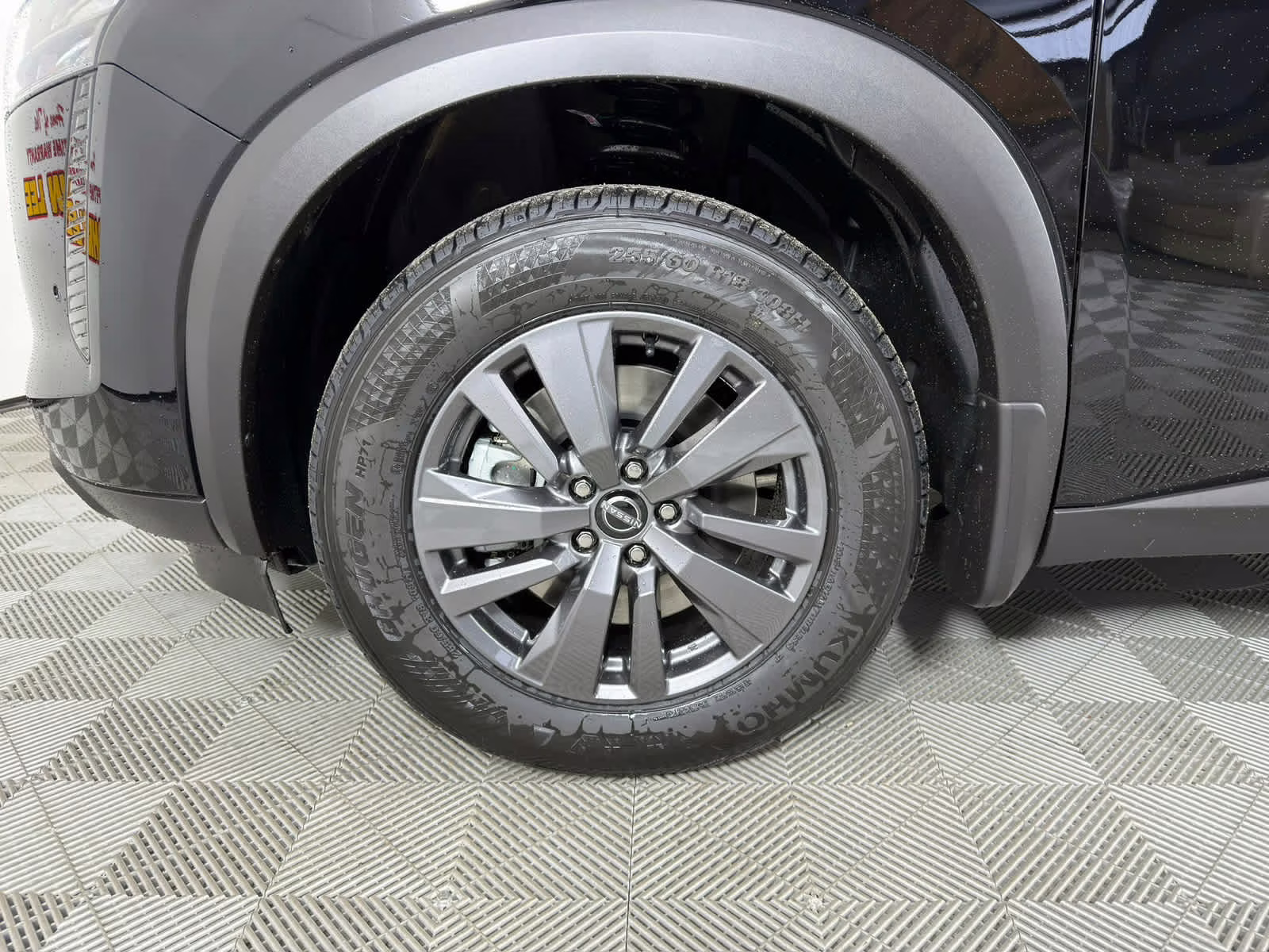 2026 KH3/SUPER BLAC Nissan Pathfinder SV 4X4 SUV