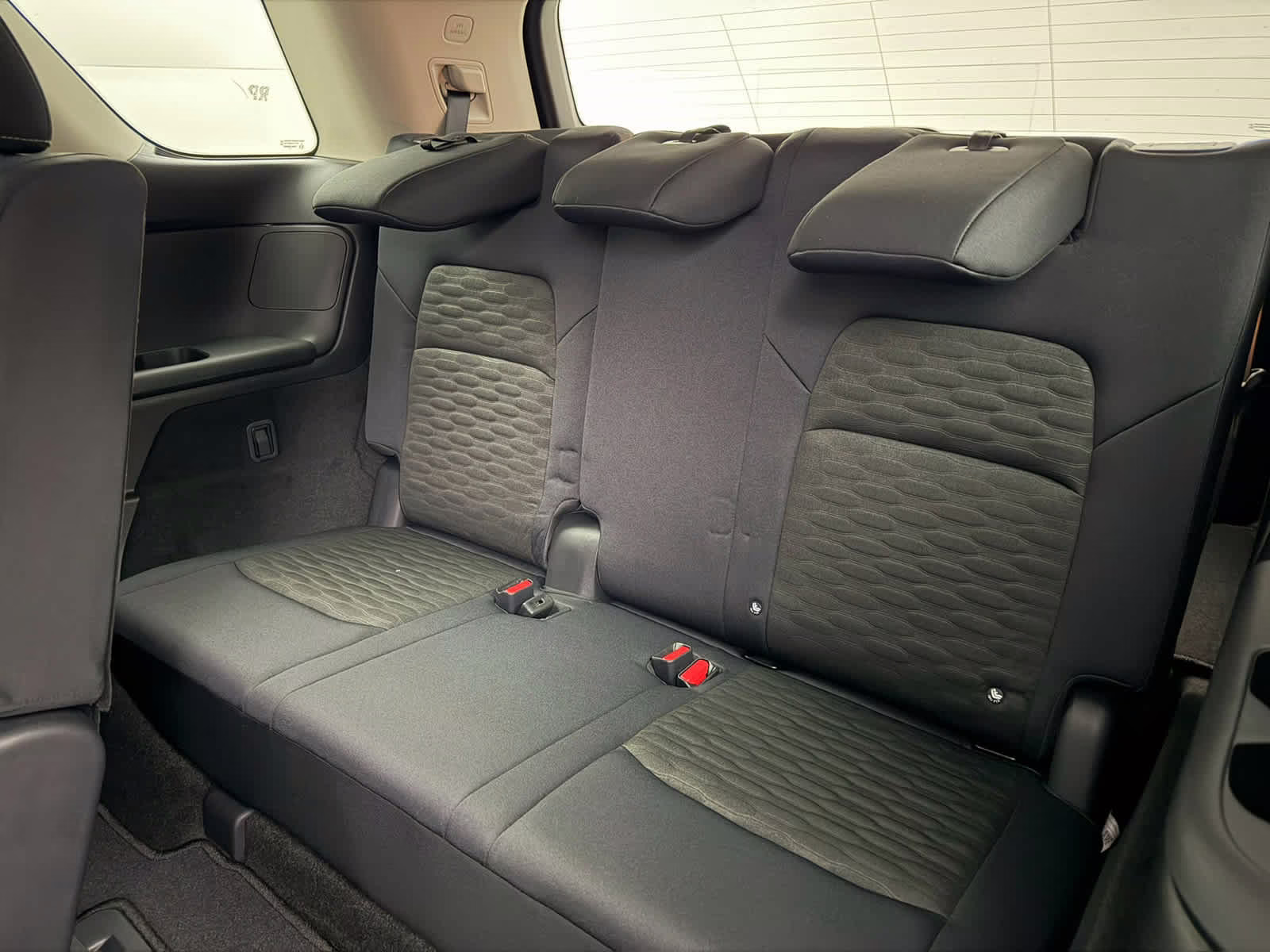 2026 KH3/SUPER BLAC Nissan Pathfinder SV 4X4 SUV