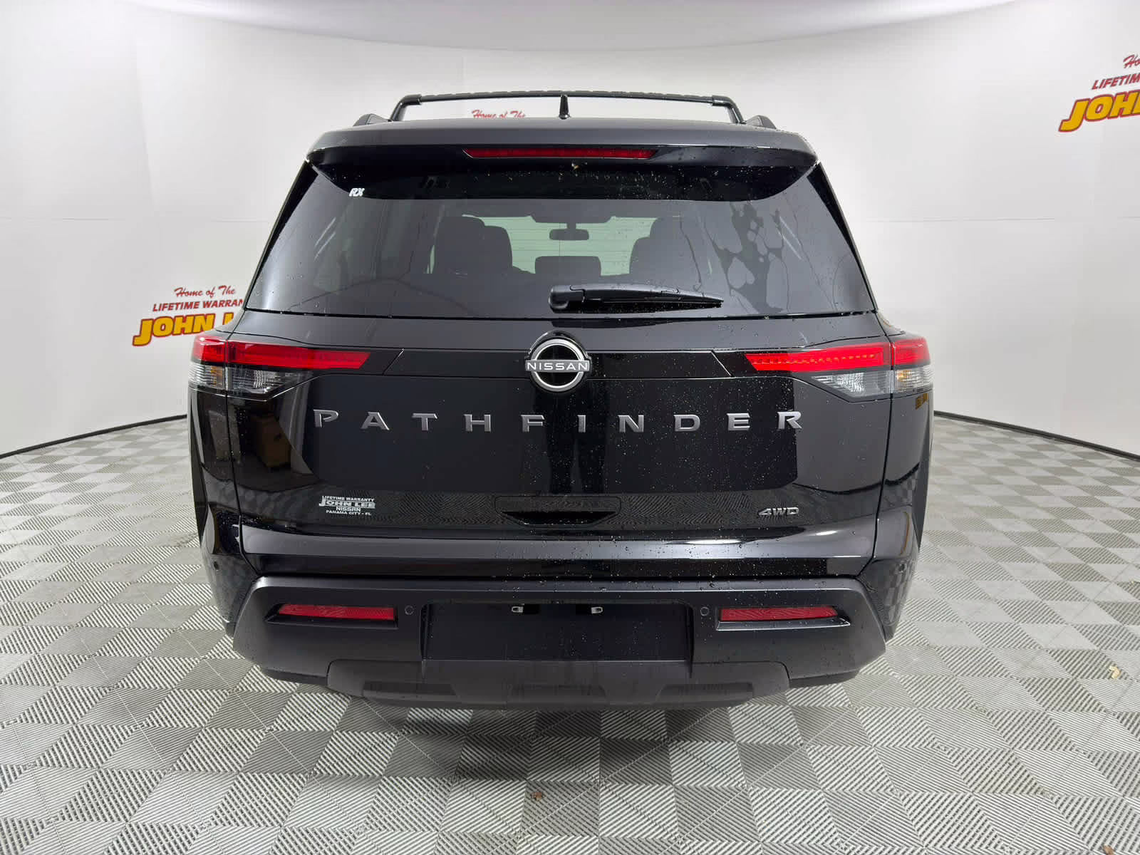 2026 KH3/SUPER BLAC Nissan Pathfinder SV 4X4 SUV