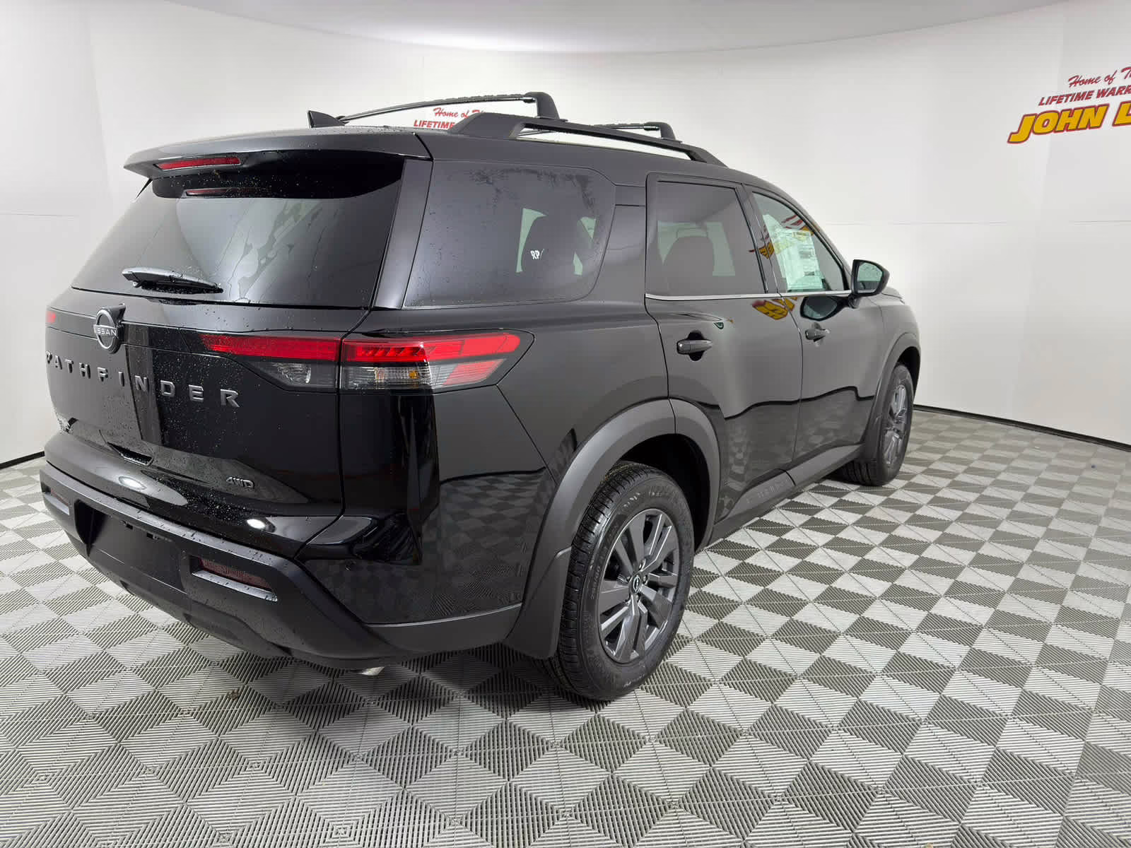 2026 KH3/SUPER BLAC Nissan Pathfinder SV 4X4 SUV