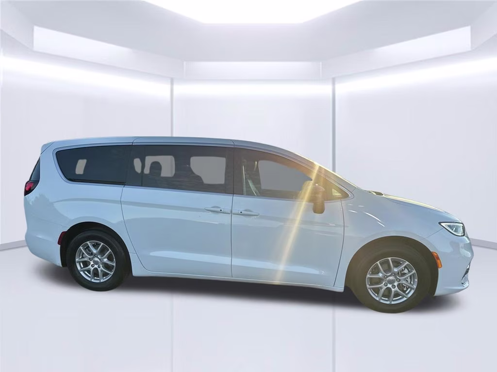 2025 Bright White Clearcoat Chrysler Pacifica Select FWD Van