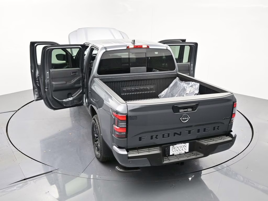 2026 Gun Metallic Nissan Frontier SV 4X4 Truck