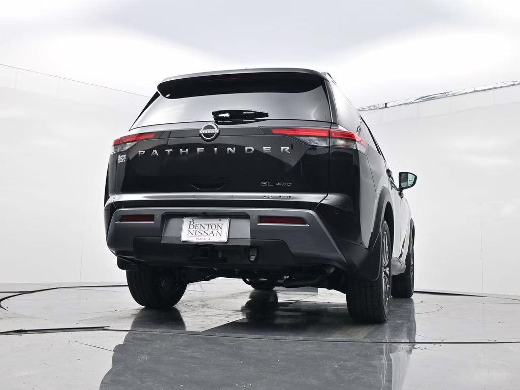 2026 Super Black Nissan Pathfinder SL 4X4 SUV