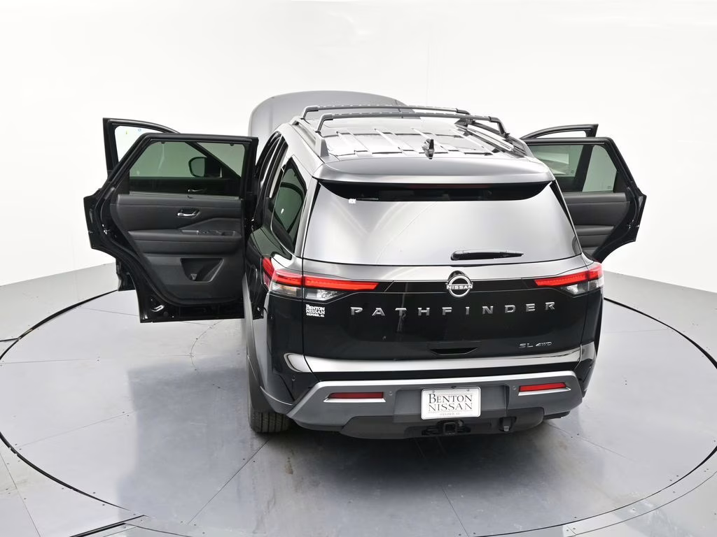 2026 Super Black Nissan Pathfinder SL 4X4 SUV