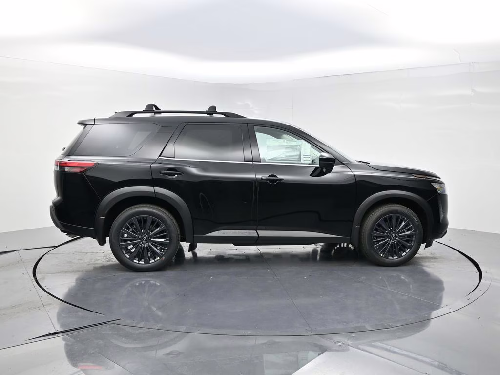 2026 Super Black Nissan Pathfinder SL 4X4 SUV