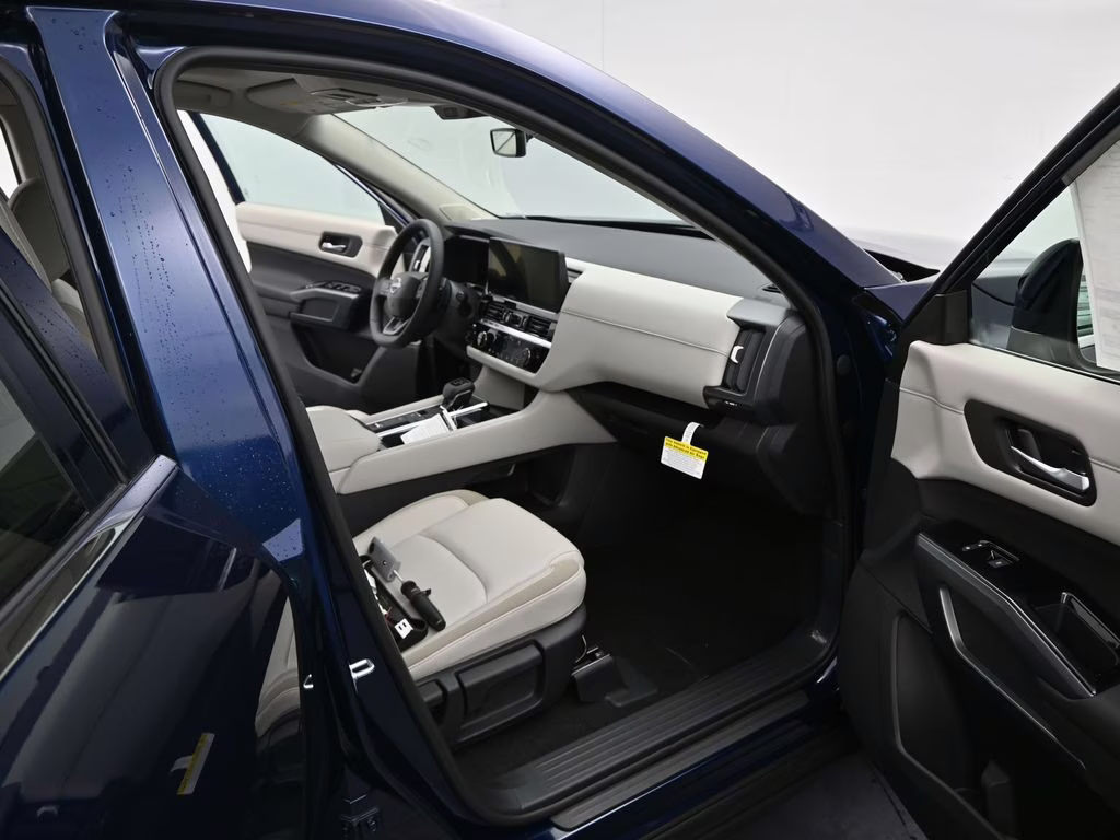 2026 Deep Ocean Blue Pearl Nissan Pathfinder SL FWD SUV