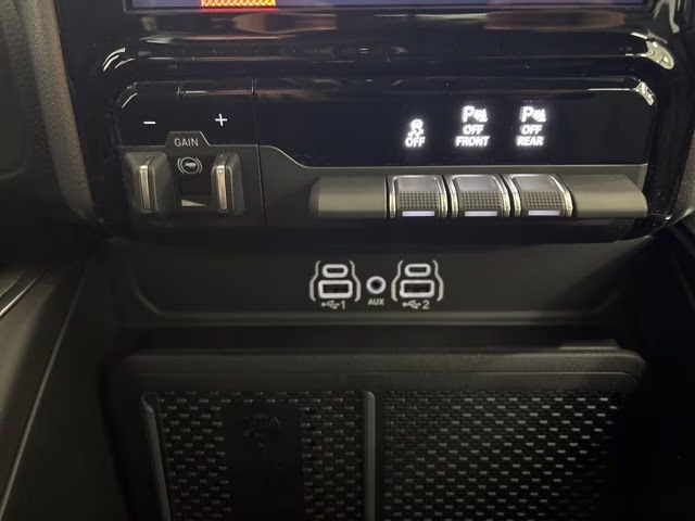 2026 Molten Red Pearlcoat Ram 1500 Big Horn 4X4 Truck