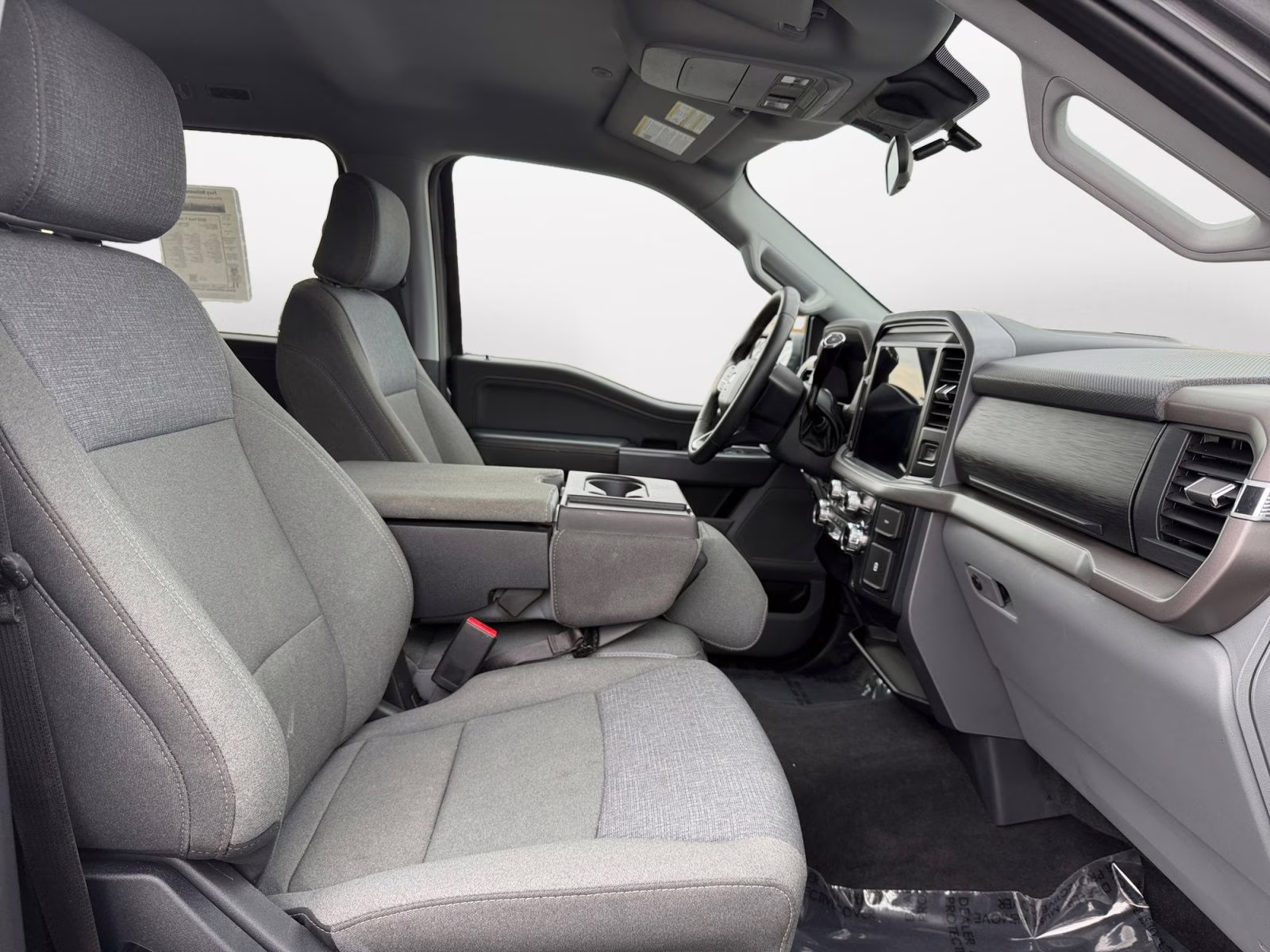 2025 Carbonized Gray Metallic Ford F-150 XLT 4X4 Truck