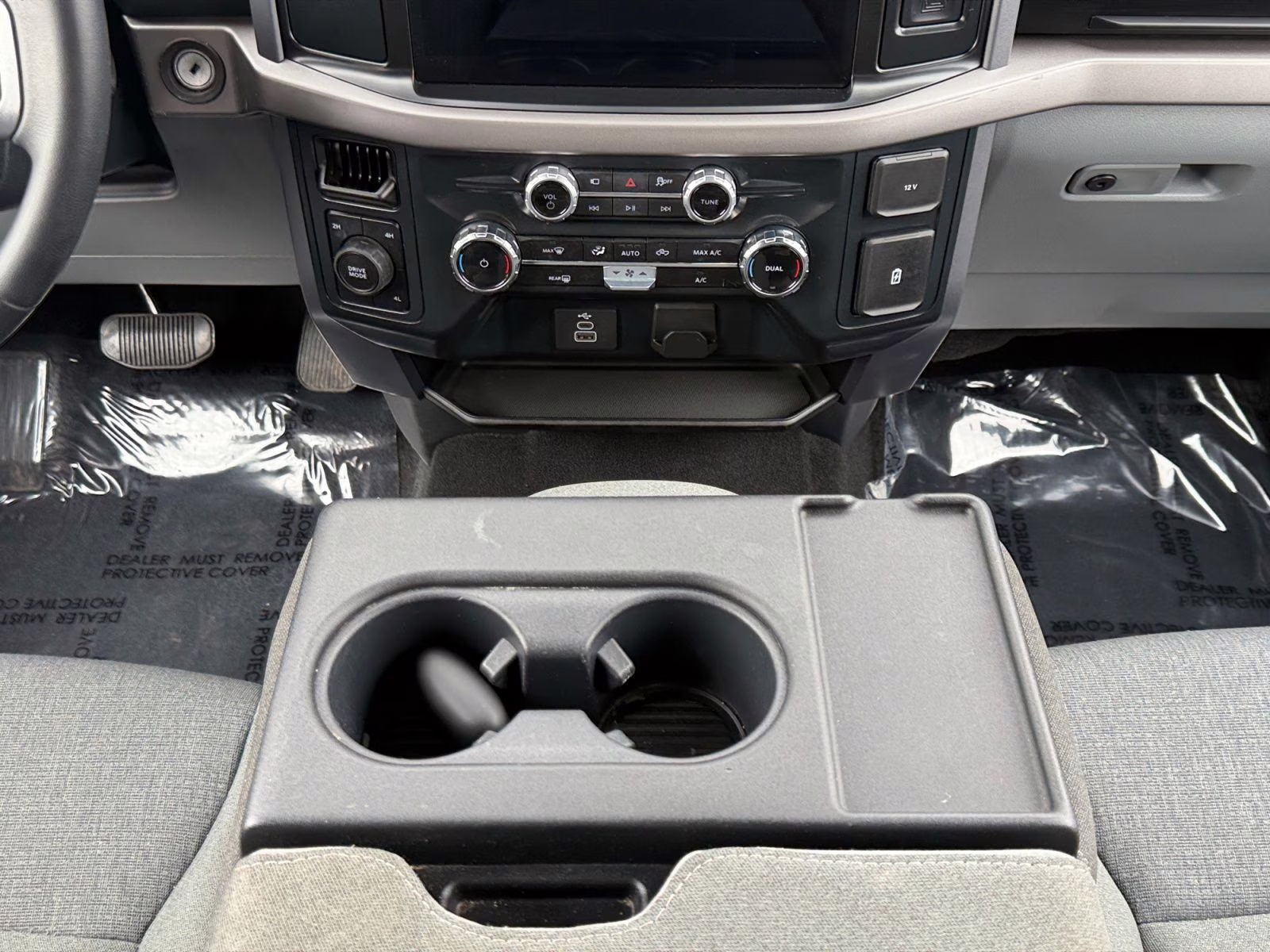 2025 Carbonized Gray Metallic Ford F-150 XLT 4X4 Truck