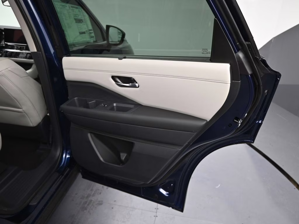 2026 Deep Ocean Blue Pearl Nissan Pathfinder SL FWD SUV