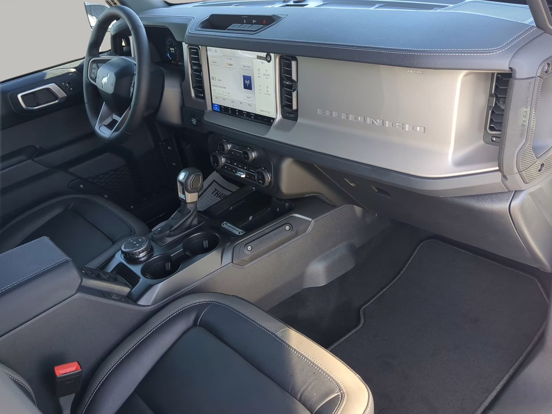 2026 Oxford White Ford Bronco Outer Banks 4X4 Convertible