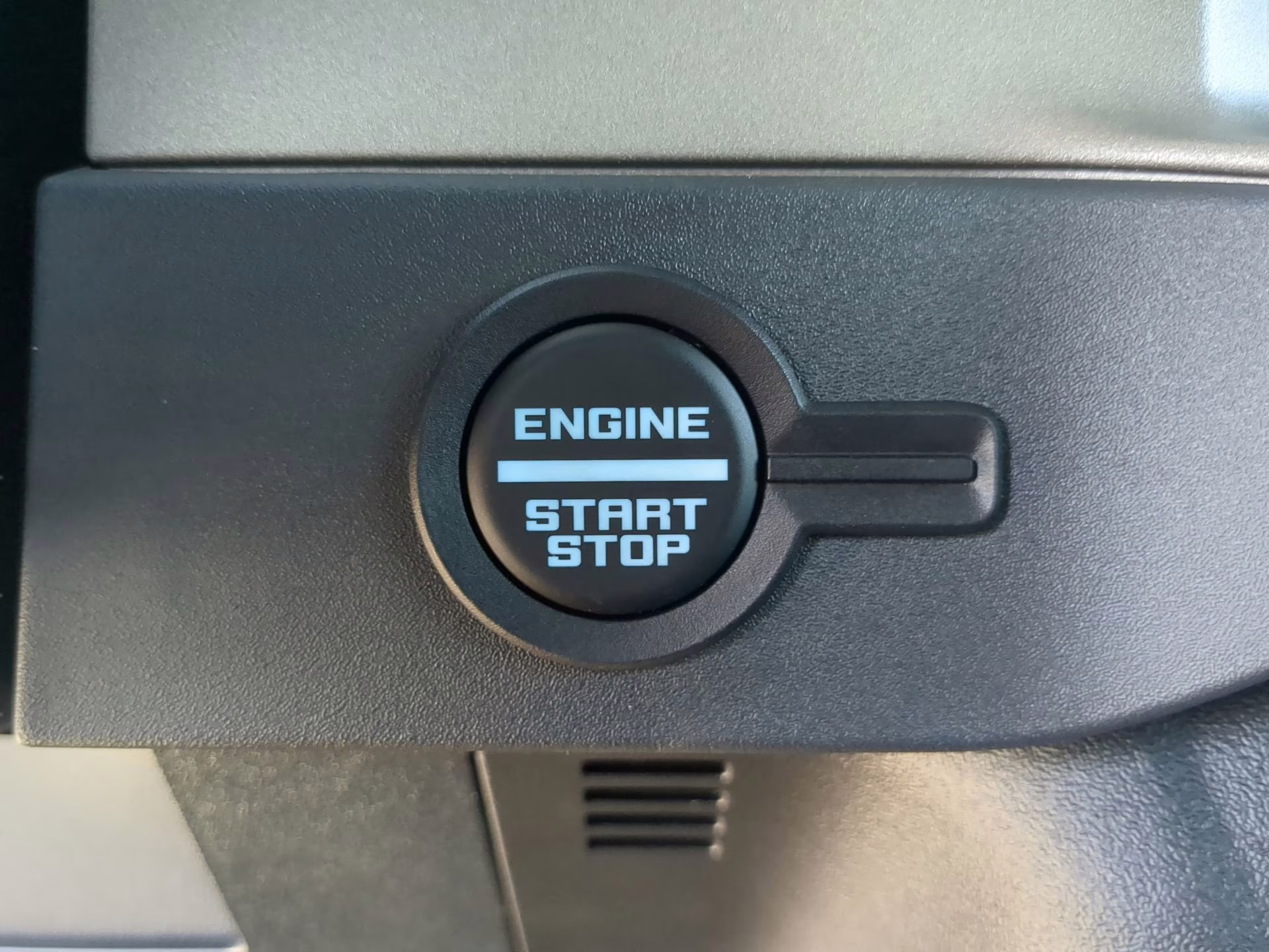 2026 Oxford White Ford Bronco Outer Banks 4X4 Convertible