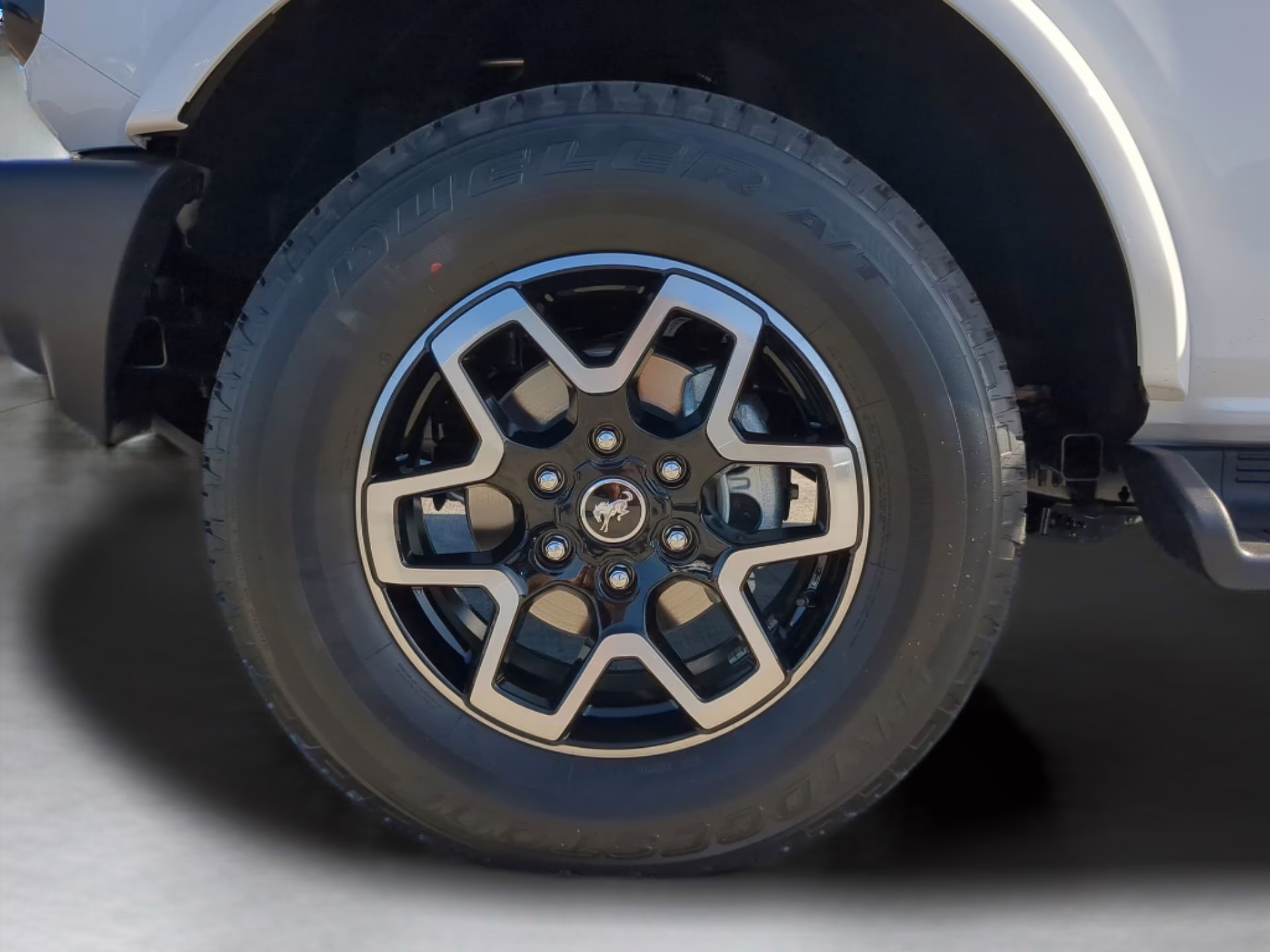 2026 Oxford White Ford Bronco Outer Banks 4X4 Convertible