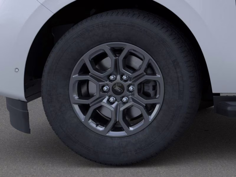 2026 Space Silver Metallic Ford Expedition Active RWD SUV