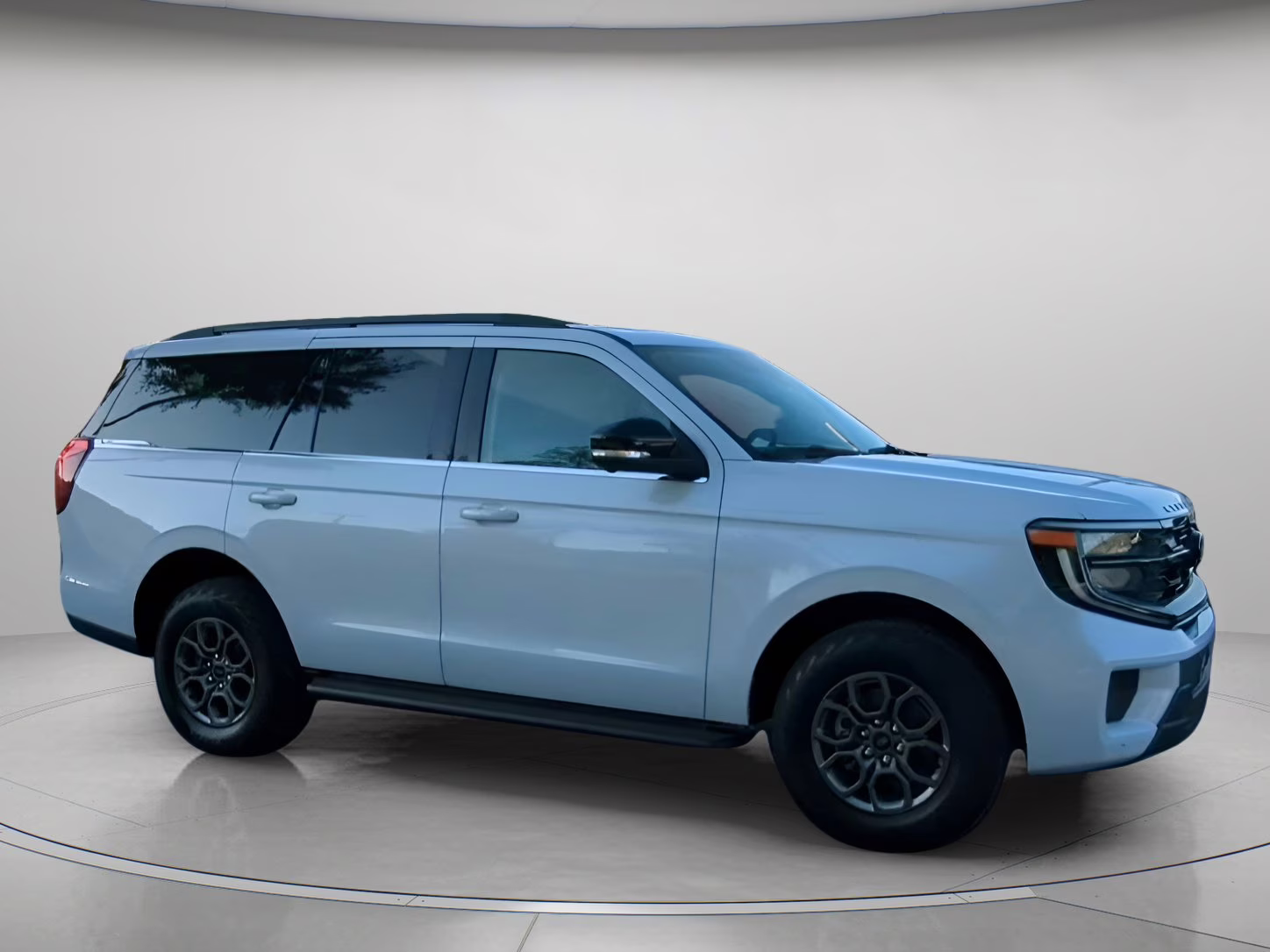 2026 Space Silver Metallic Ford Expedition Active RWD SUV