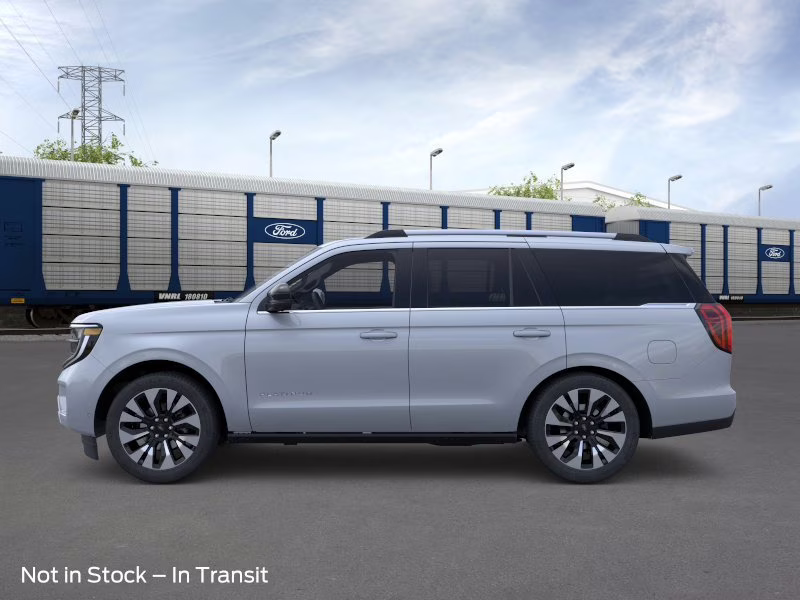 2026 Glacier Gray Metallic Tri-Coat Ford Expedition Platinum 4X4 SUV